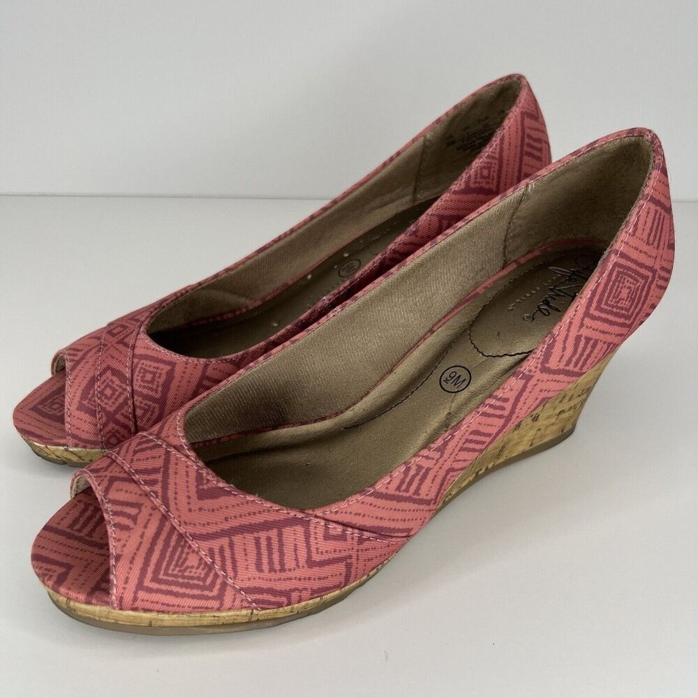 Life Stride Peep Toe Wedge Heels Women's Size 9 M Geo Pattern Shoes